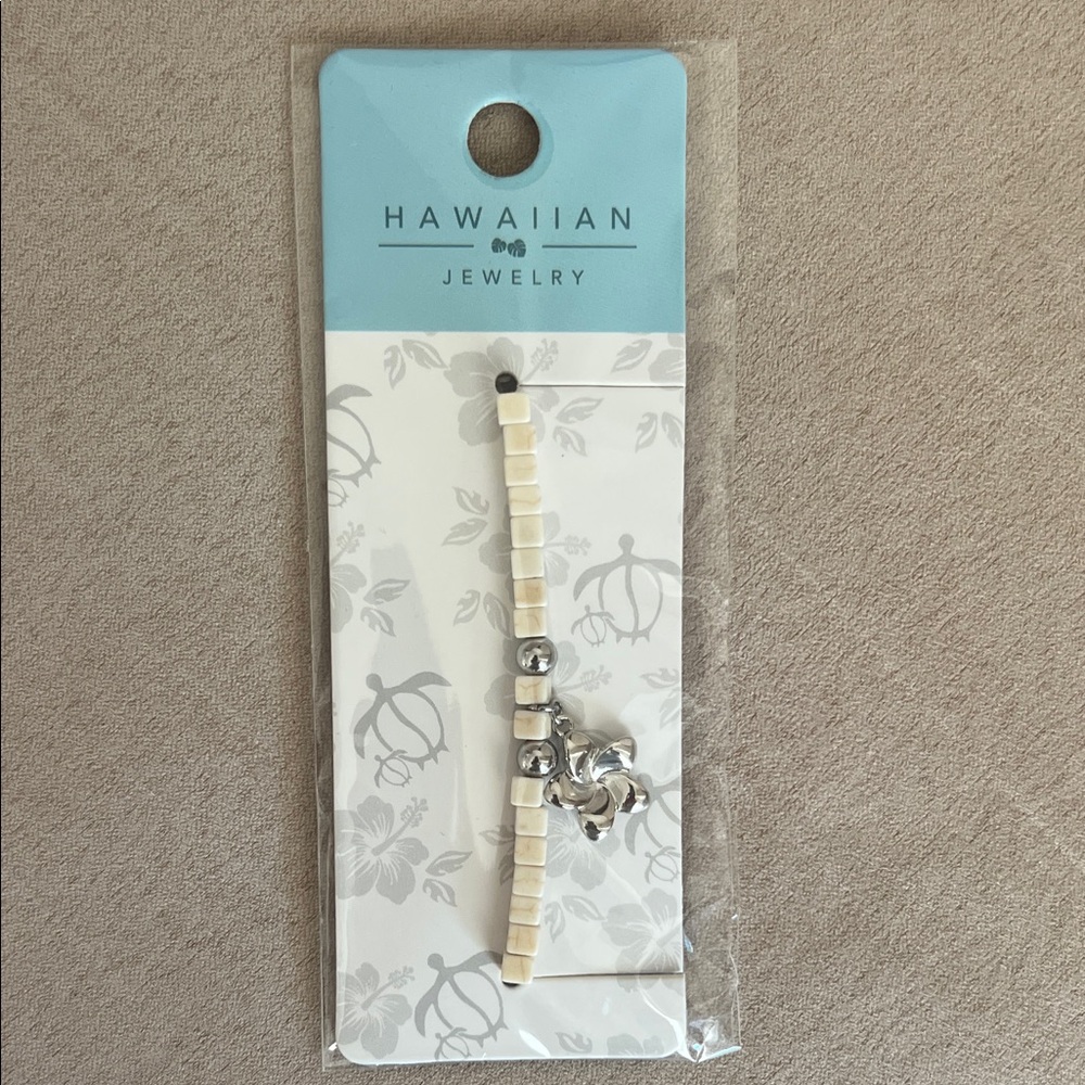 New Hawaiian Bracelet with Silver Plumeria Charm